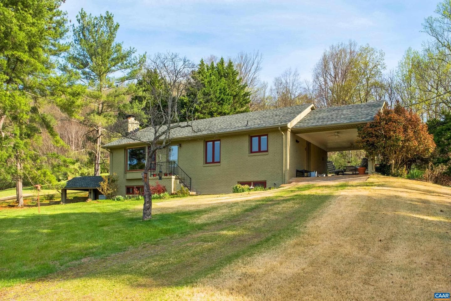 1165 Fortunes Cove Ln photo 4