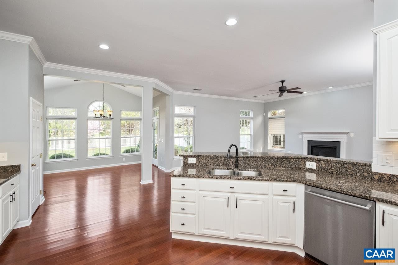 325 Stone Orchard Dr photo 22