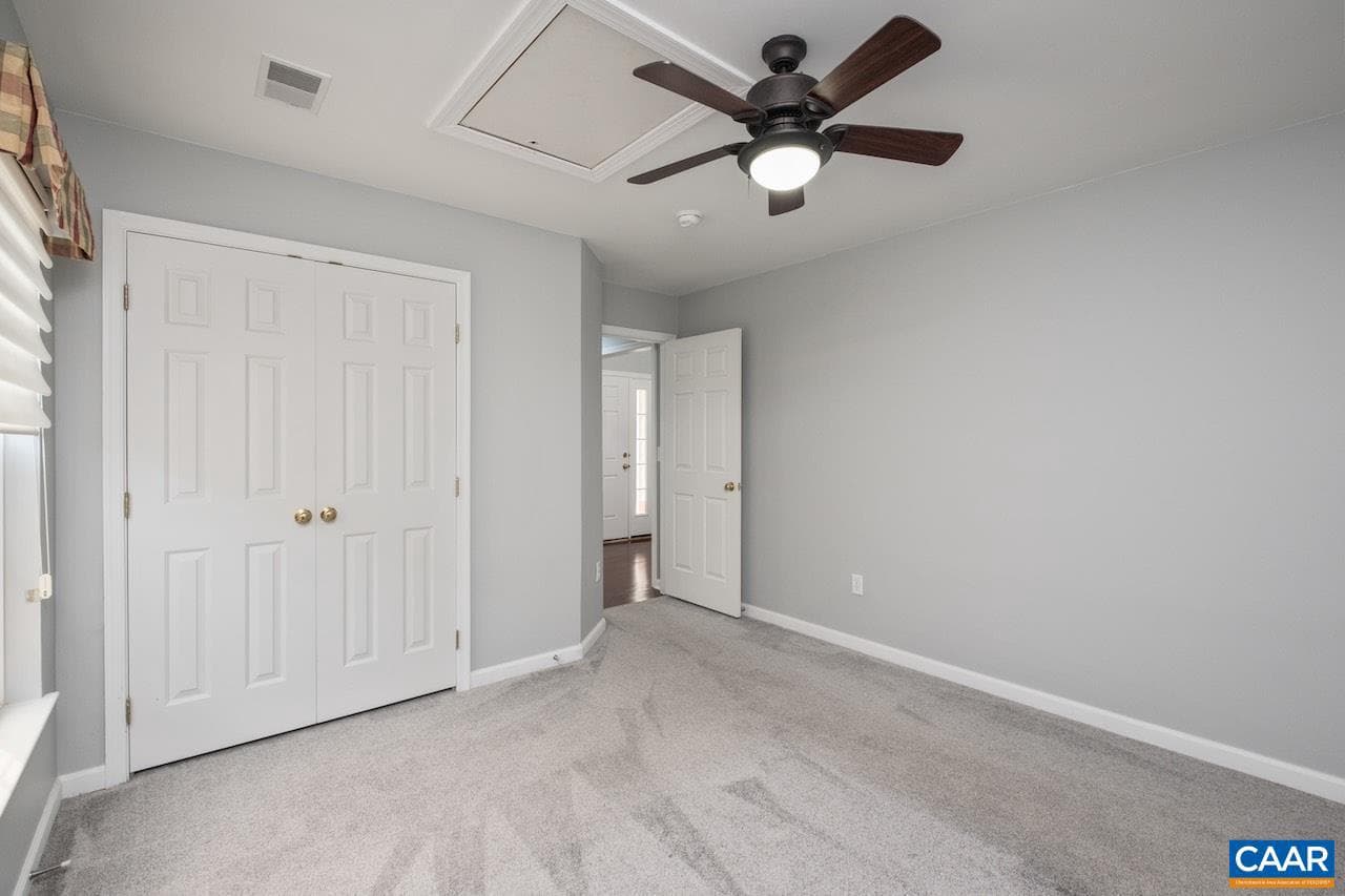 325 Stone Orchard Dr photo 34