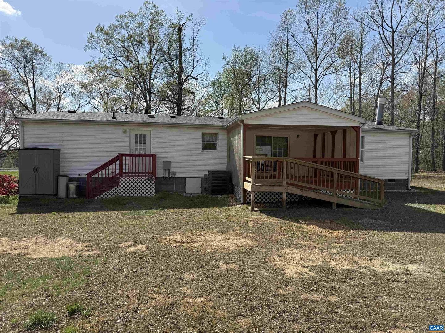 220 Chalklevel Rd photo 36
