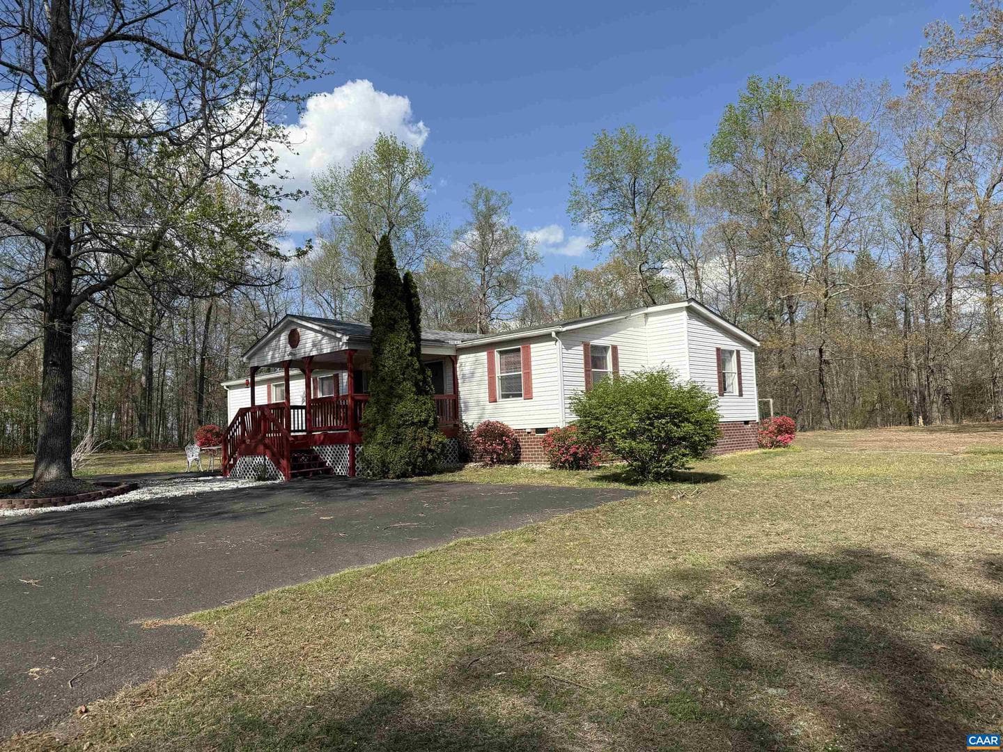 220 Chalklevel Rd photo 42