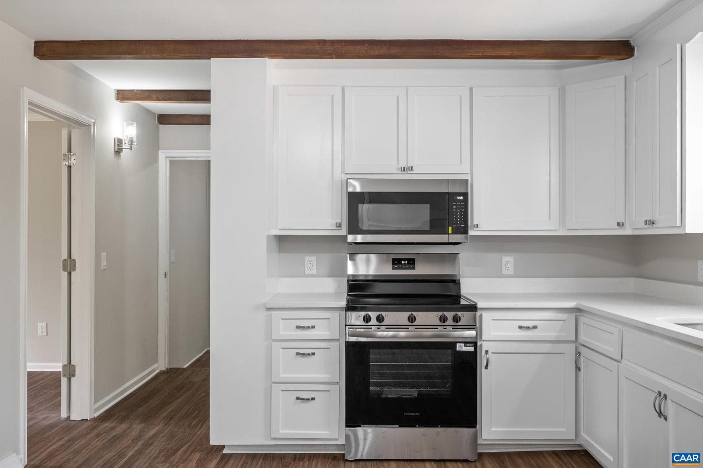 6709 Spring Hill Rd photo 13