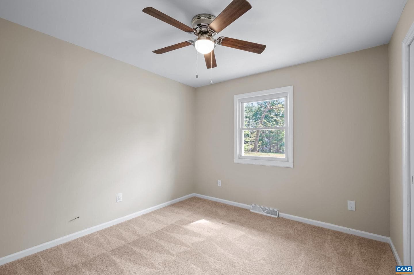 6709 Spring Hill Rd photo 21