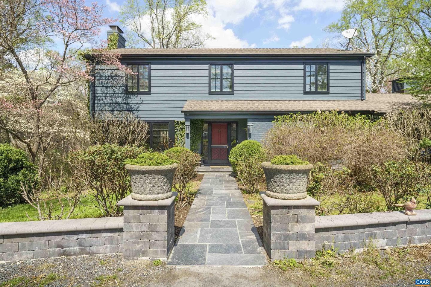 2220 Cornwall Rd