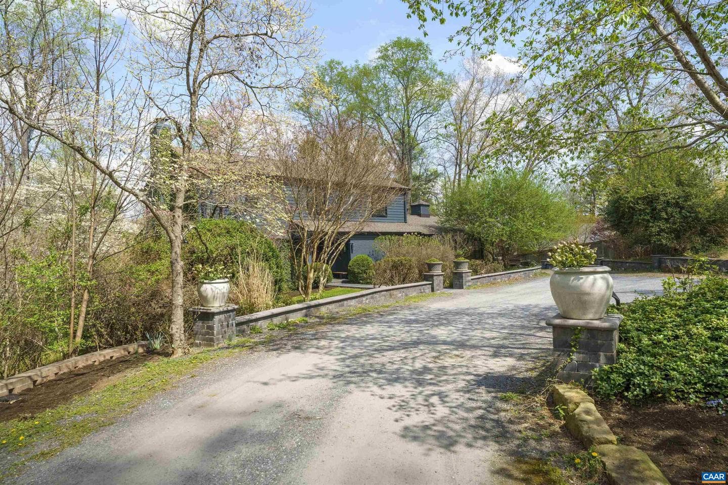 2220 Cornwall Rd photo 3