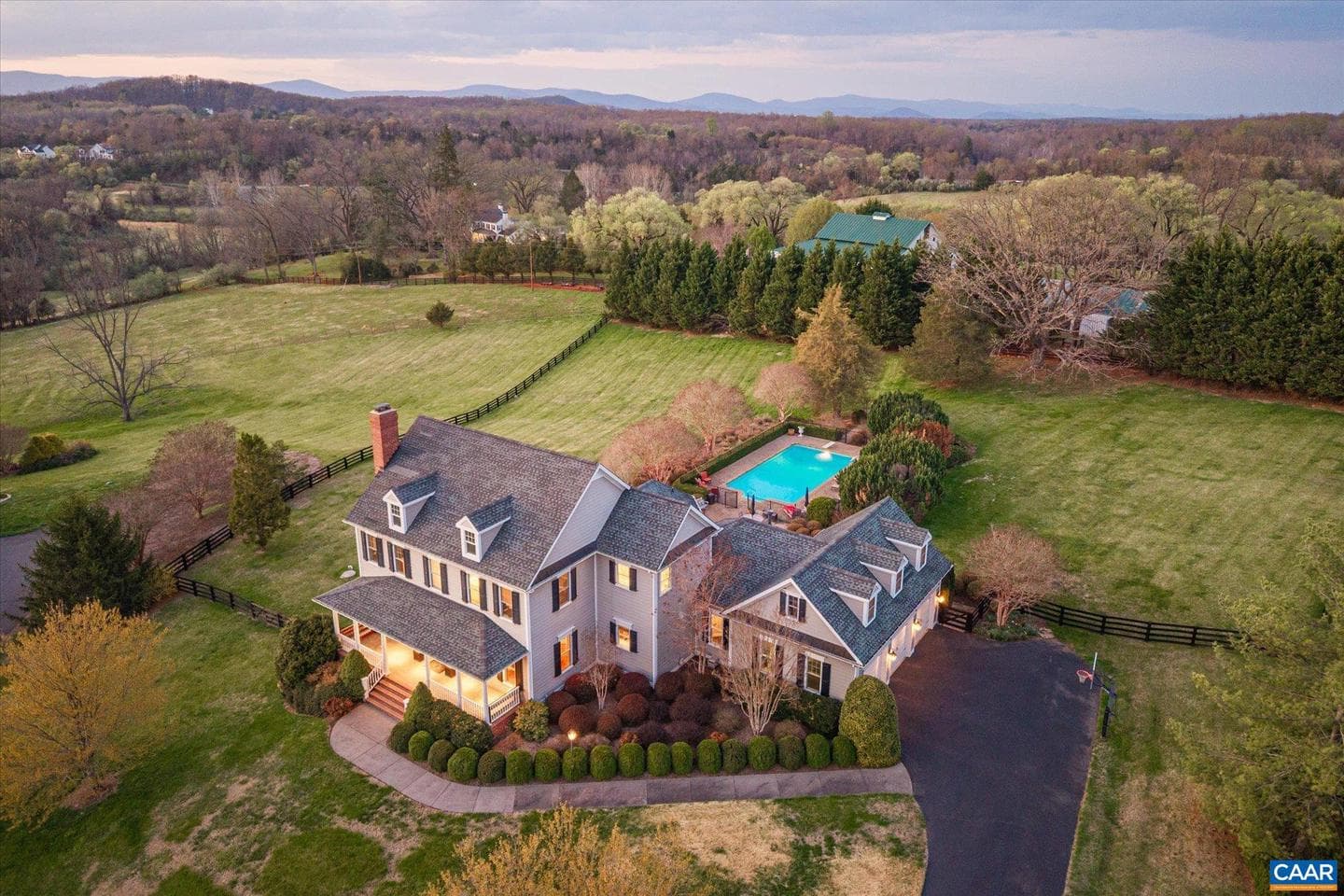 3150 Rocks Farm Ct photo 2