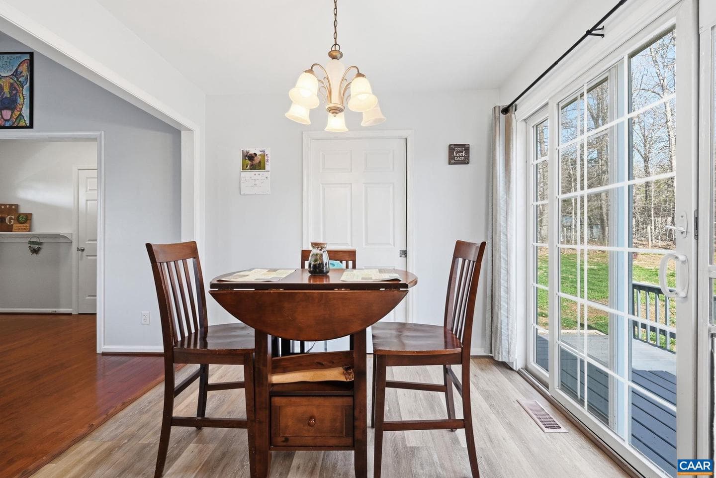 201 Tanglewood Dr photo 10