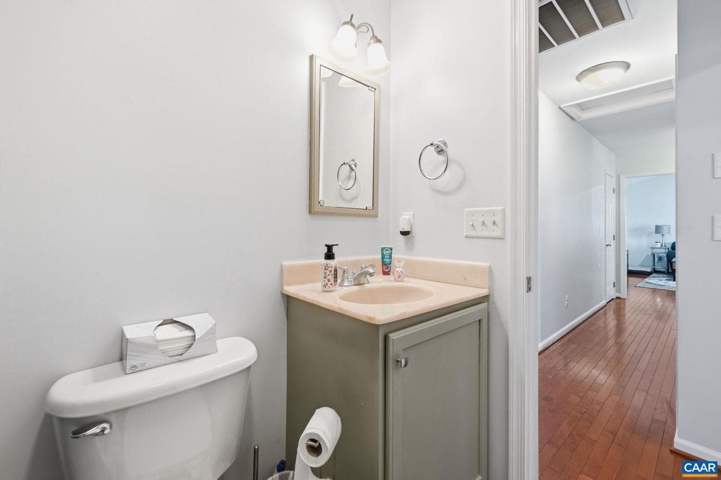 201 Tanglewood Dr photo 21