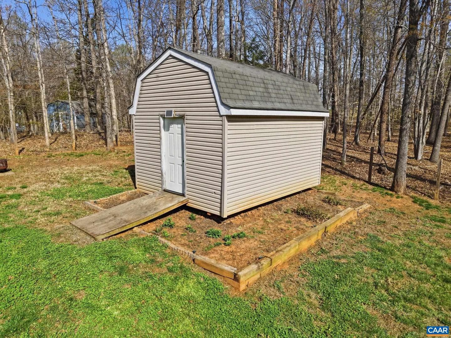 201 Tanglewood Dr photo 31