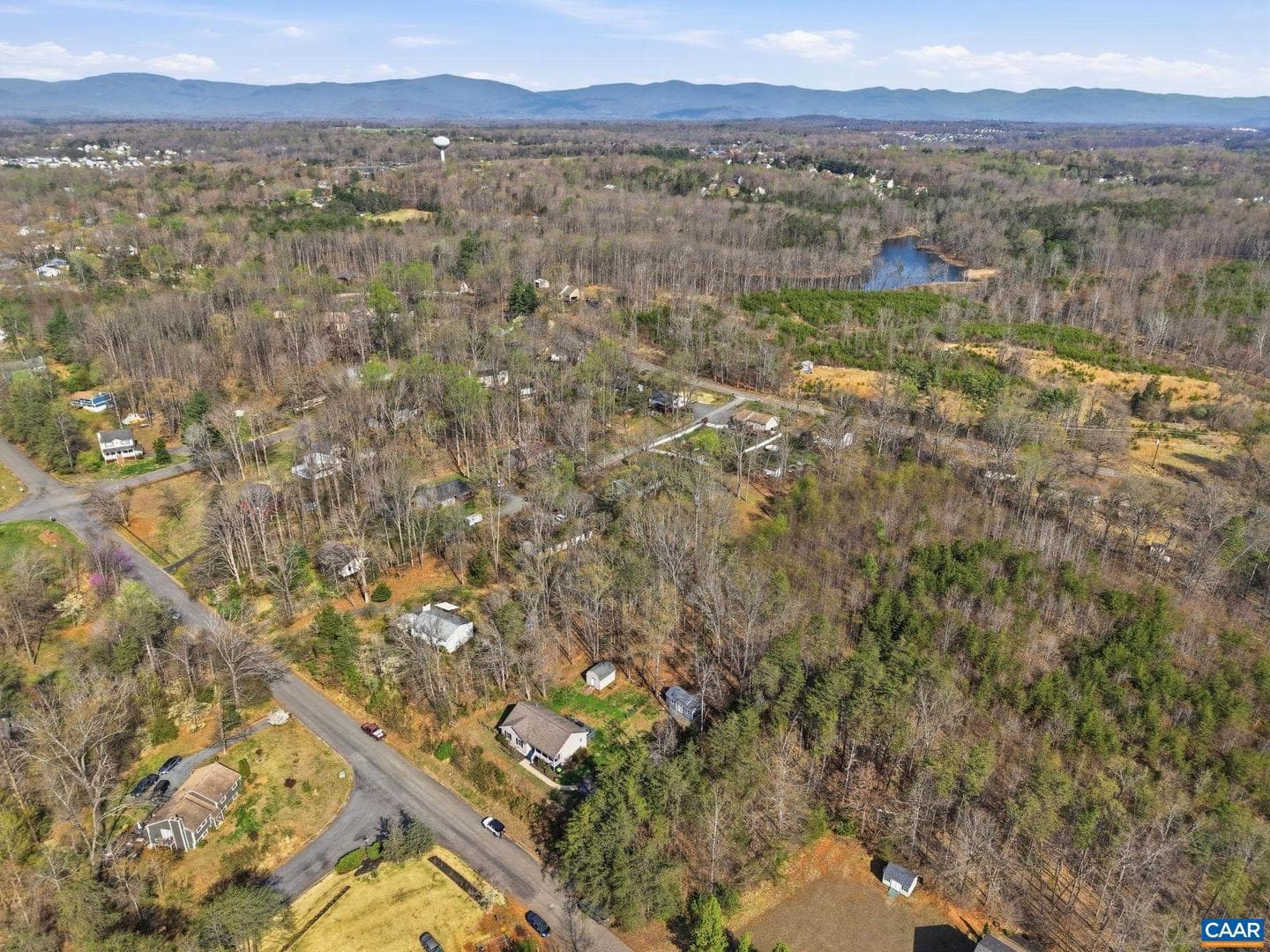 201 Tanglewood Dr photo 35