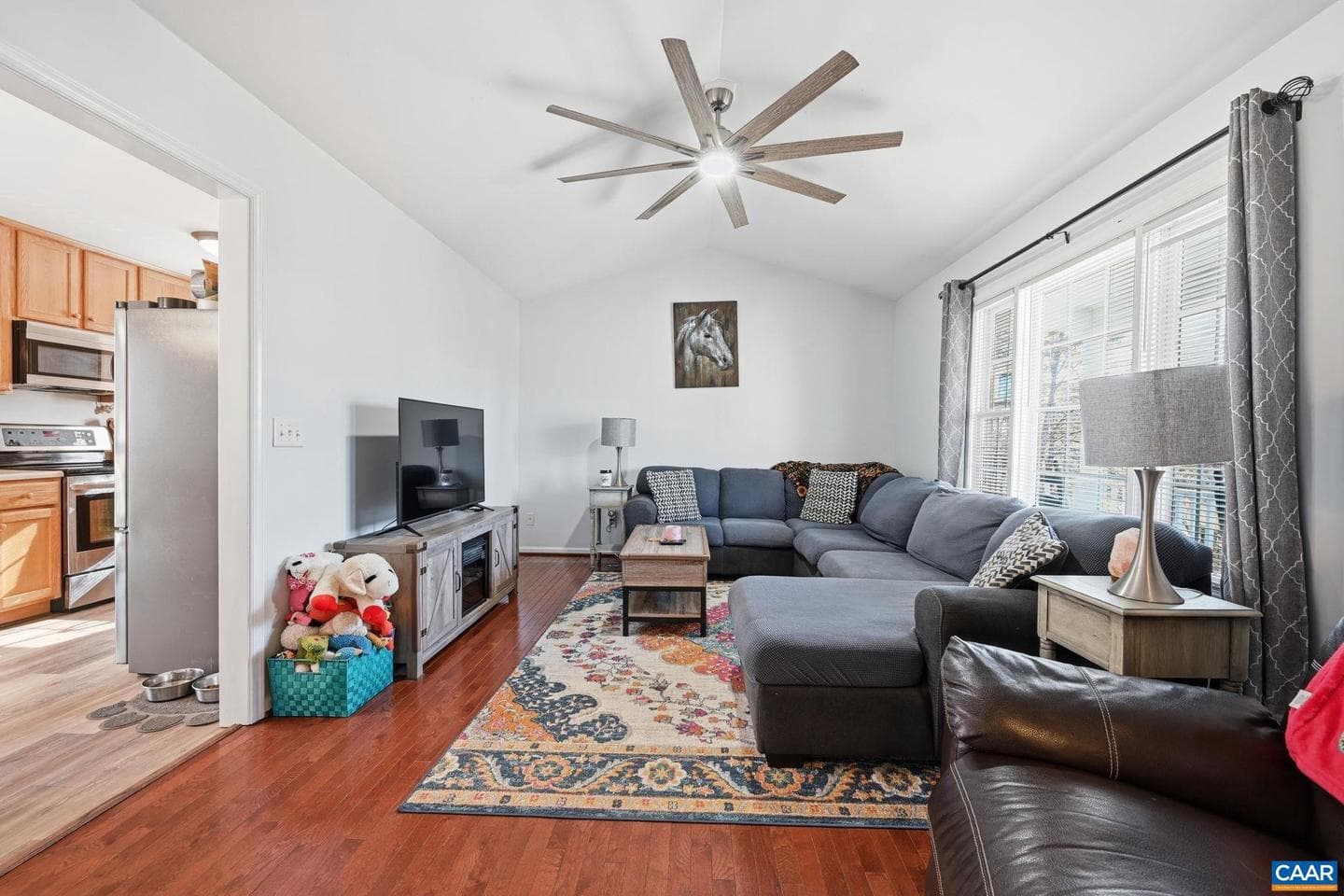 201 Tanglewood Dr photo 9