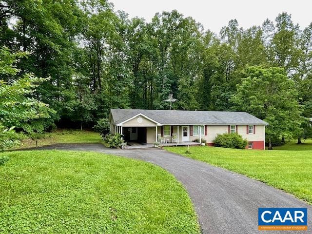 582 Miller School Rd photo 3
