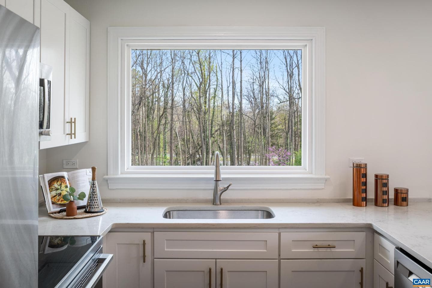 6459 Hillsboro Ln photo 14