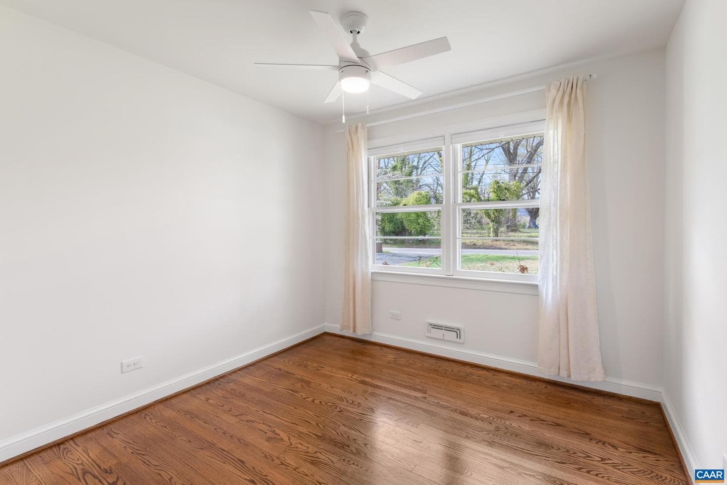 6459 Hillsboro Ln photo 21