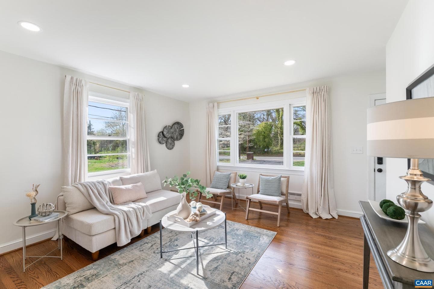 6459 Hillsboro Ln photo 8