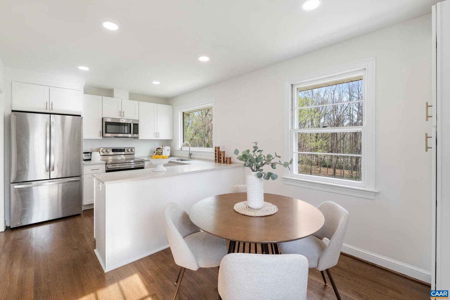 6459 Hillsboro Ln photo 9