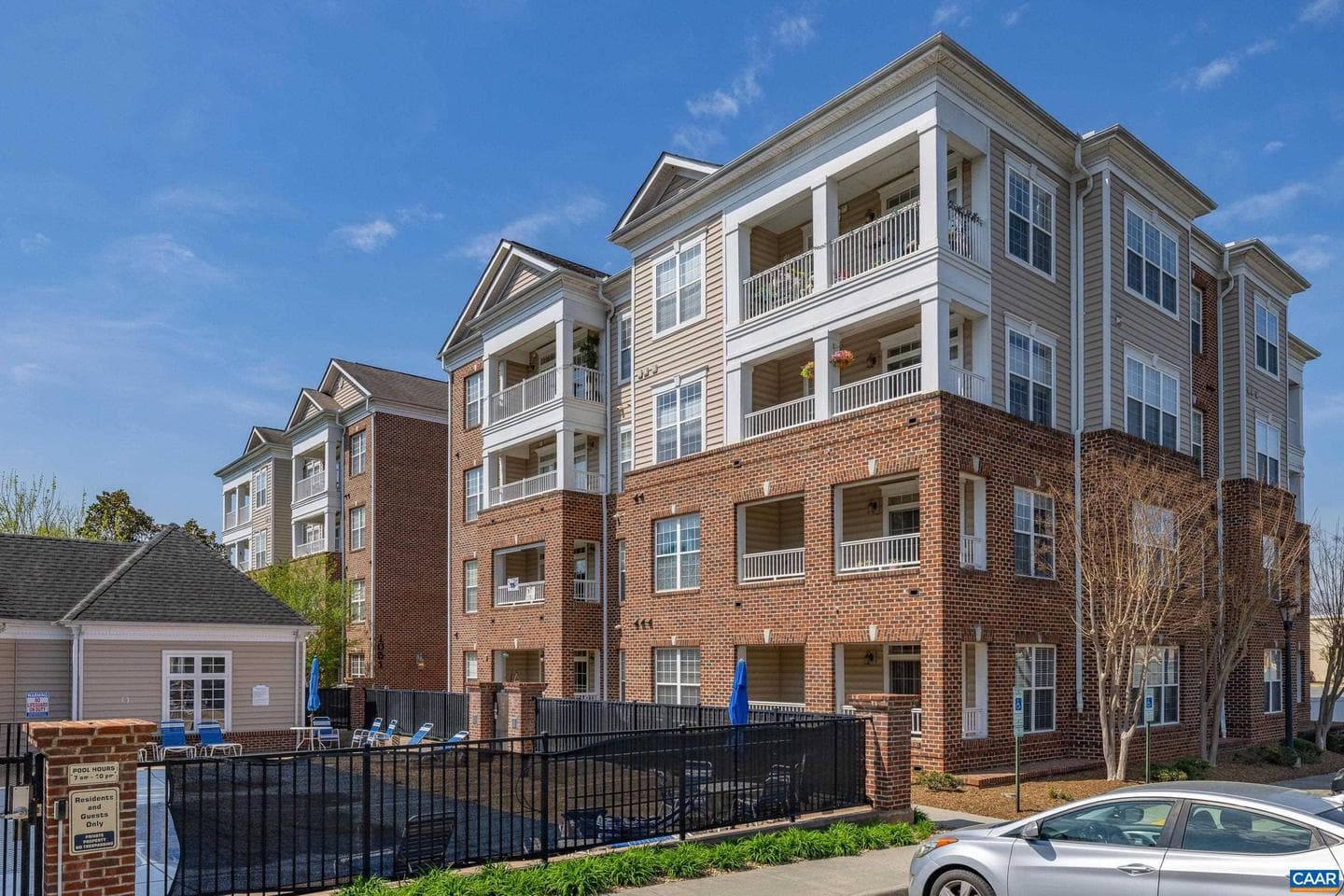 1051 Glenwood Station Ln #102, Charlottesville
