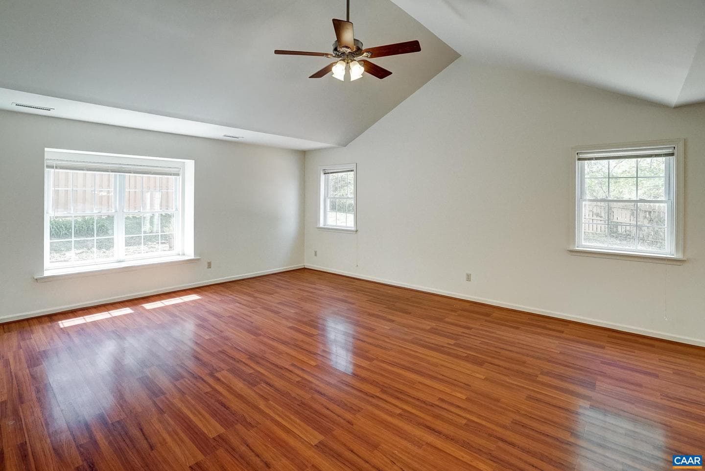 1253 Clover Ridge Pl photo 3
