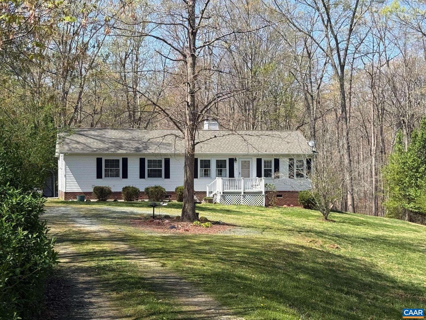 91 Duff Ln photo 2