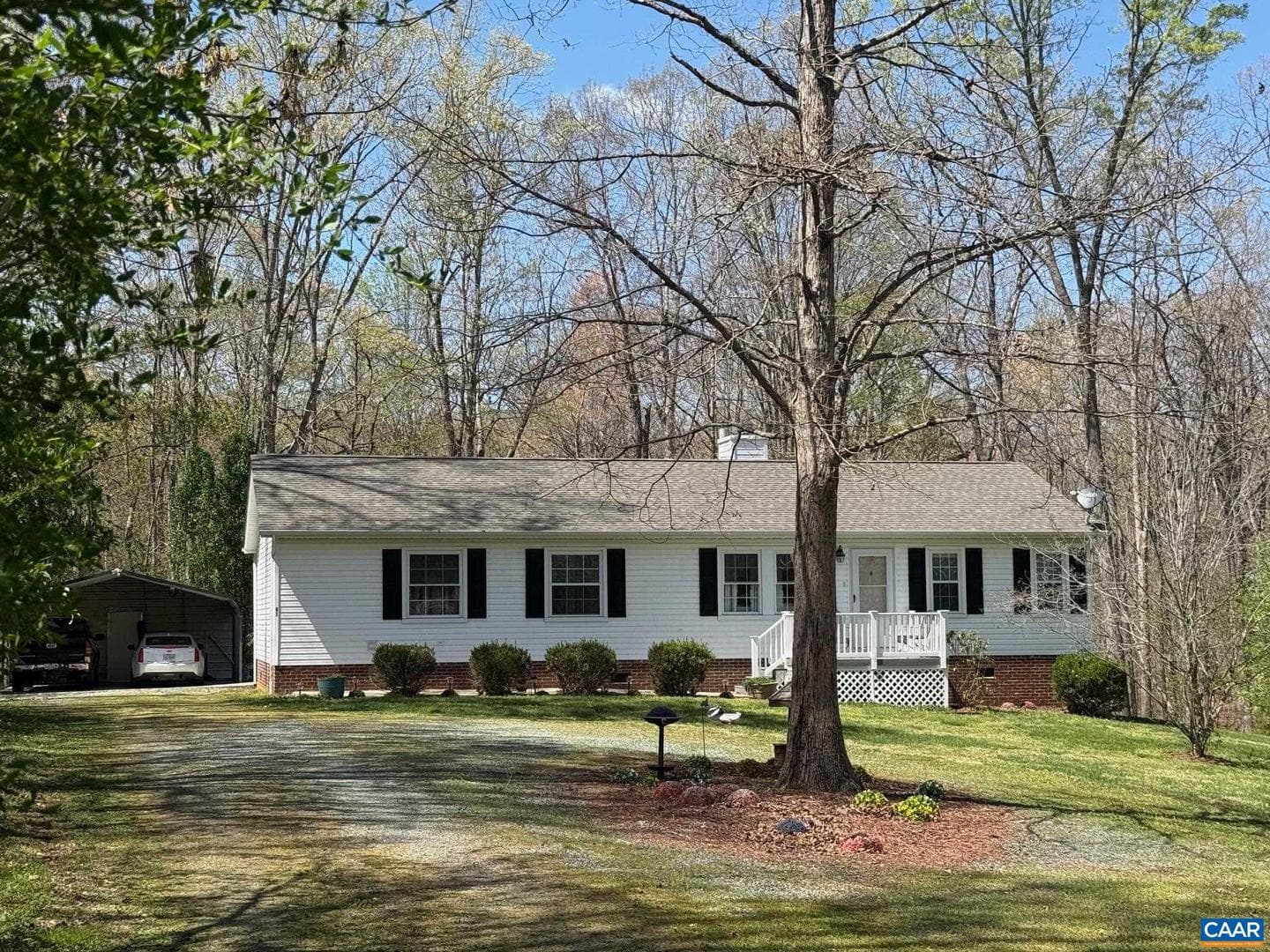 91 Duff Ln photo 3