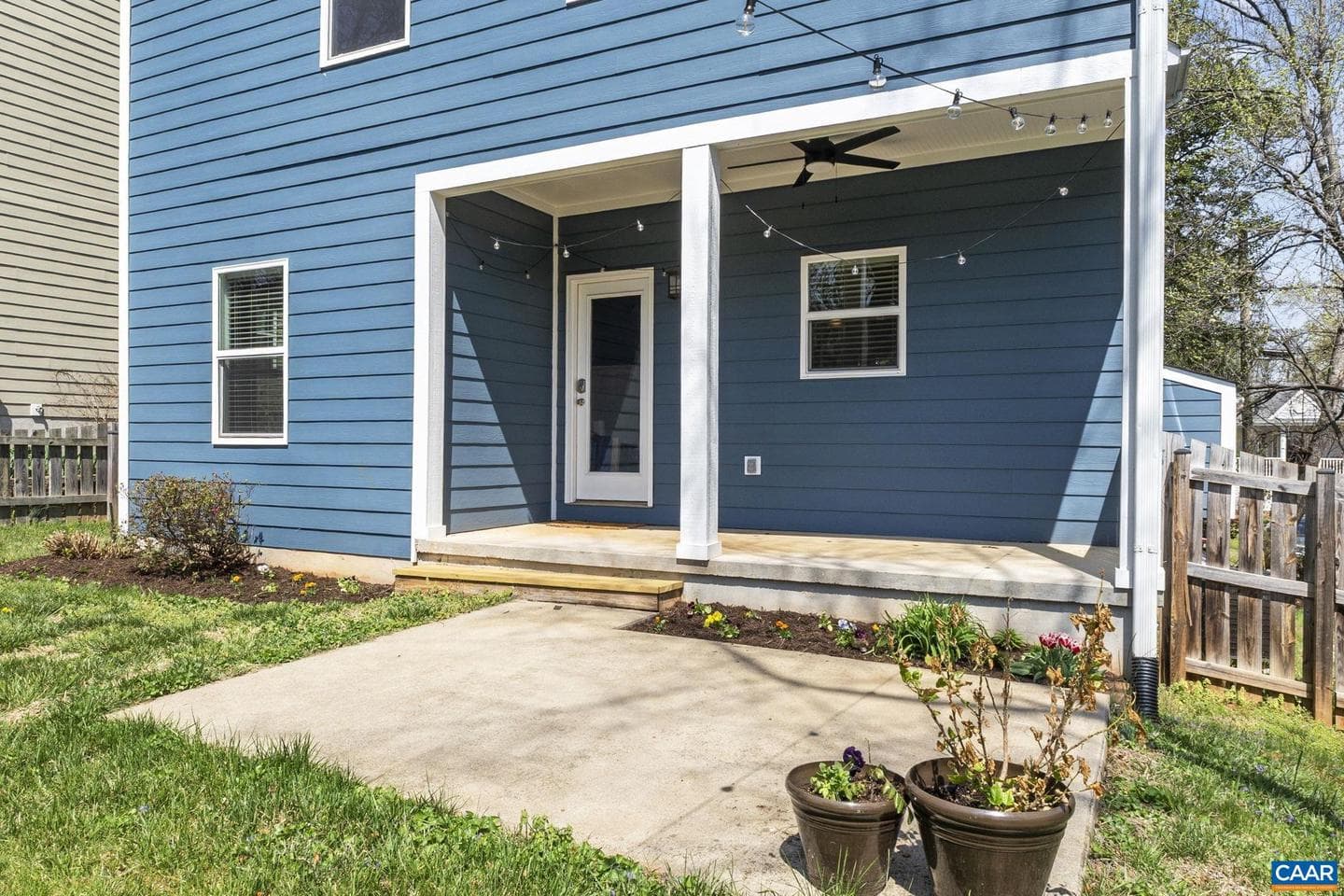 904 Rockland Ave photo 25