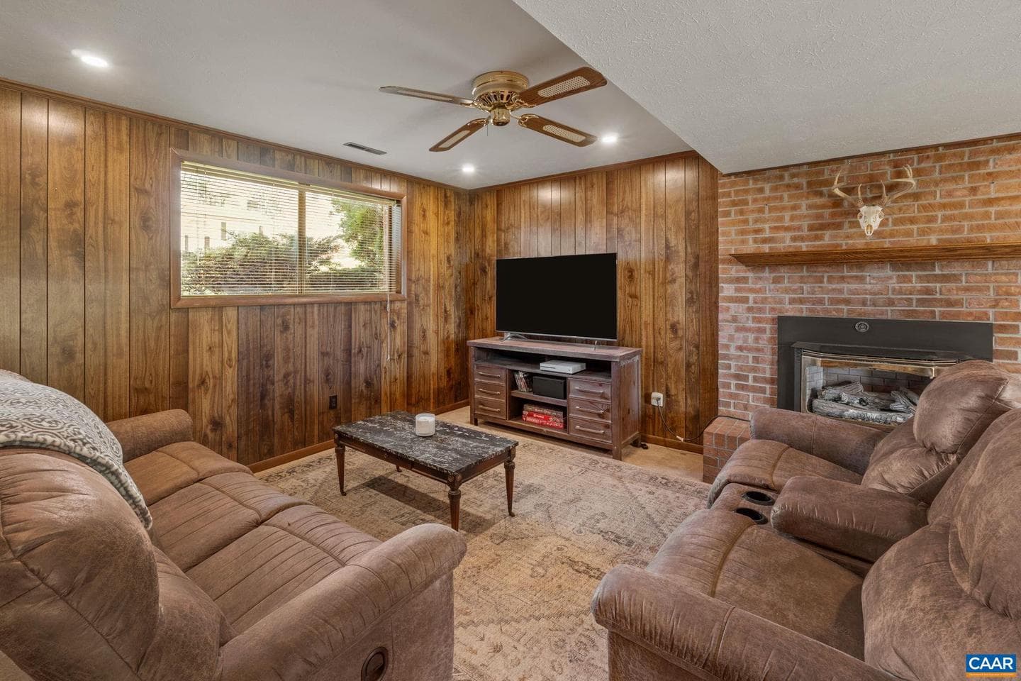 704 Carann St photo 32