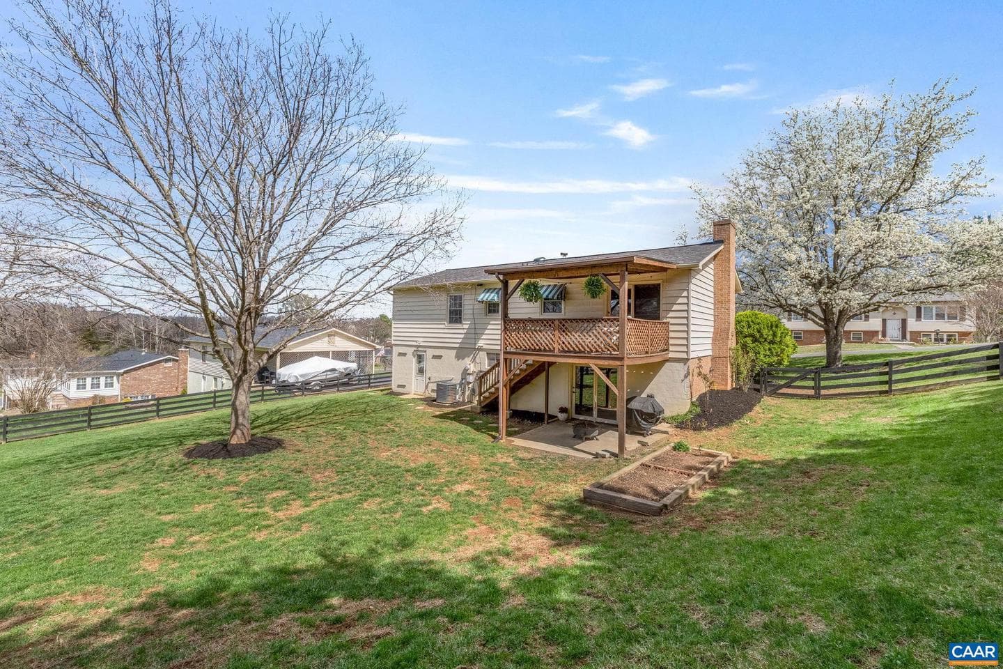 704 Carann St photo 41