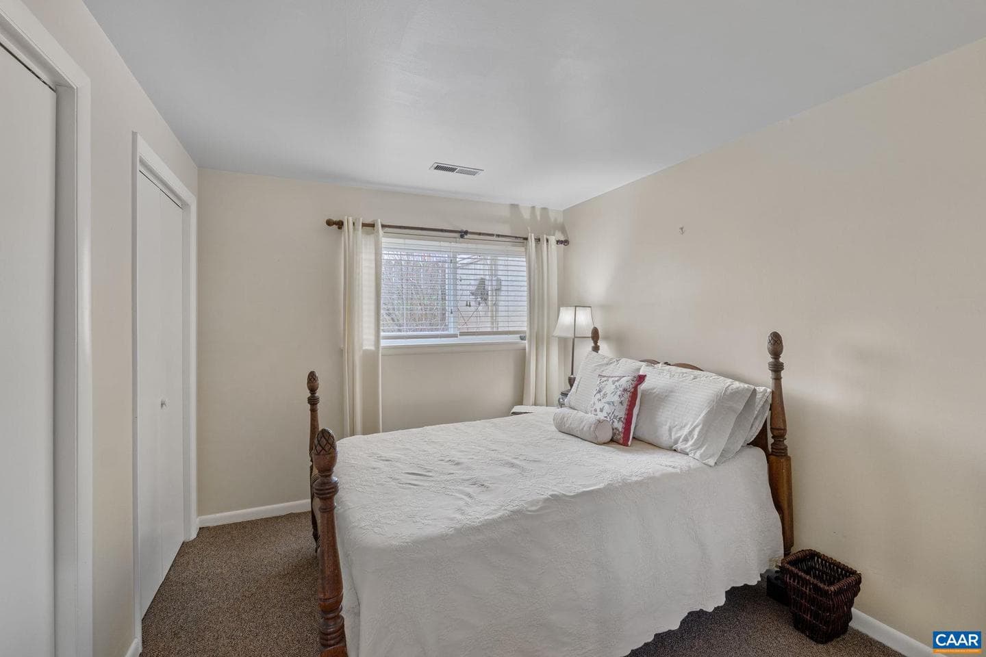 1212 Chatham Rdg photo 13
