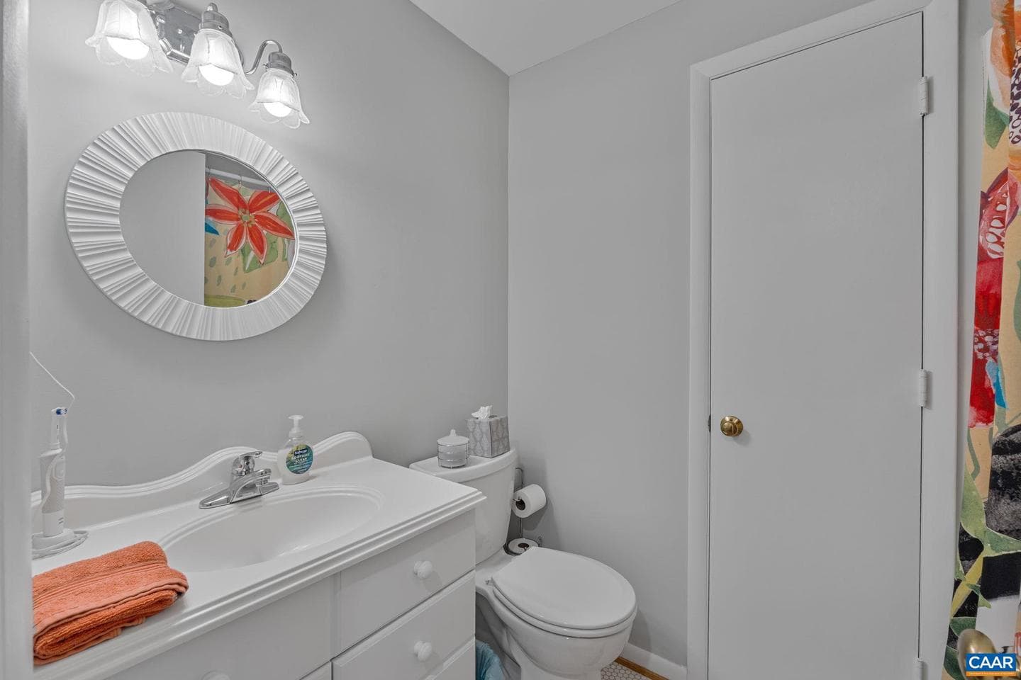 1212 Chatham Rdg photo 15