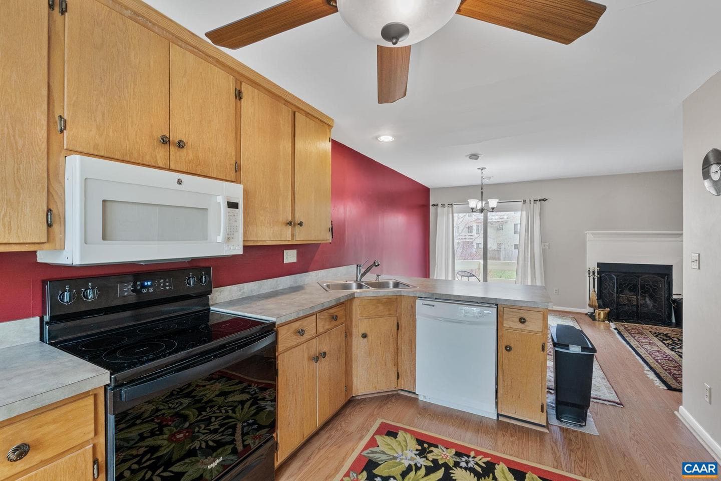 1212 Chatham Rdg photo 6