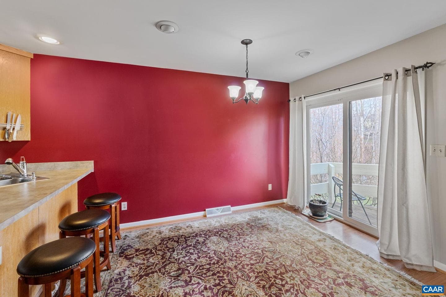 1212 Chatham Rdg photo 9