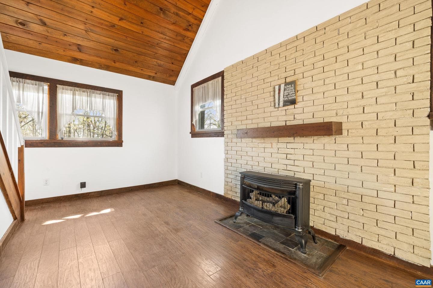 1112 Red Bird Dr photo 24