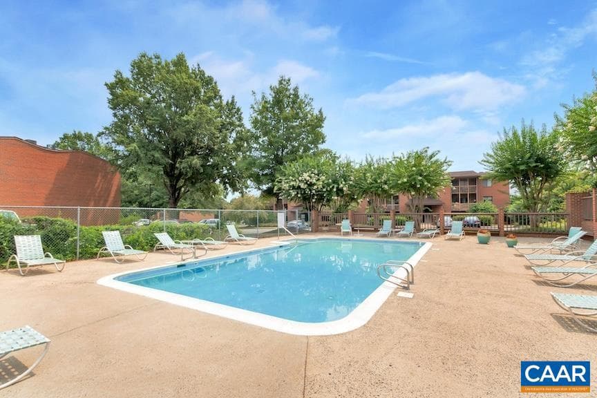 110 Turtle Creek Rd #6 photo 32