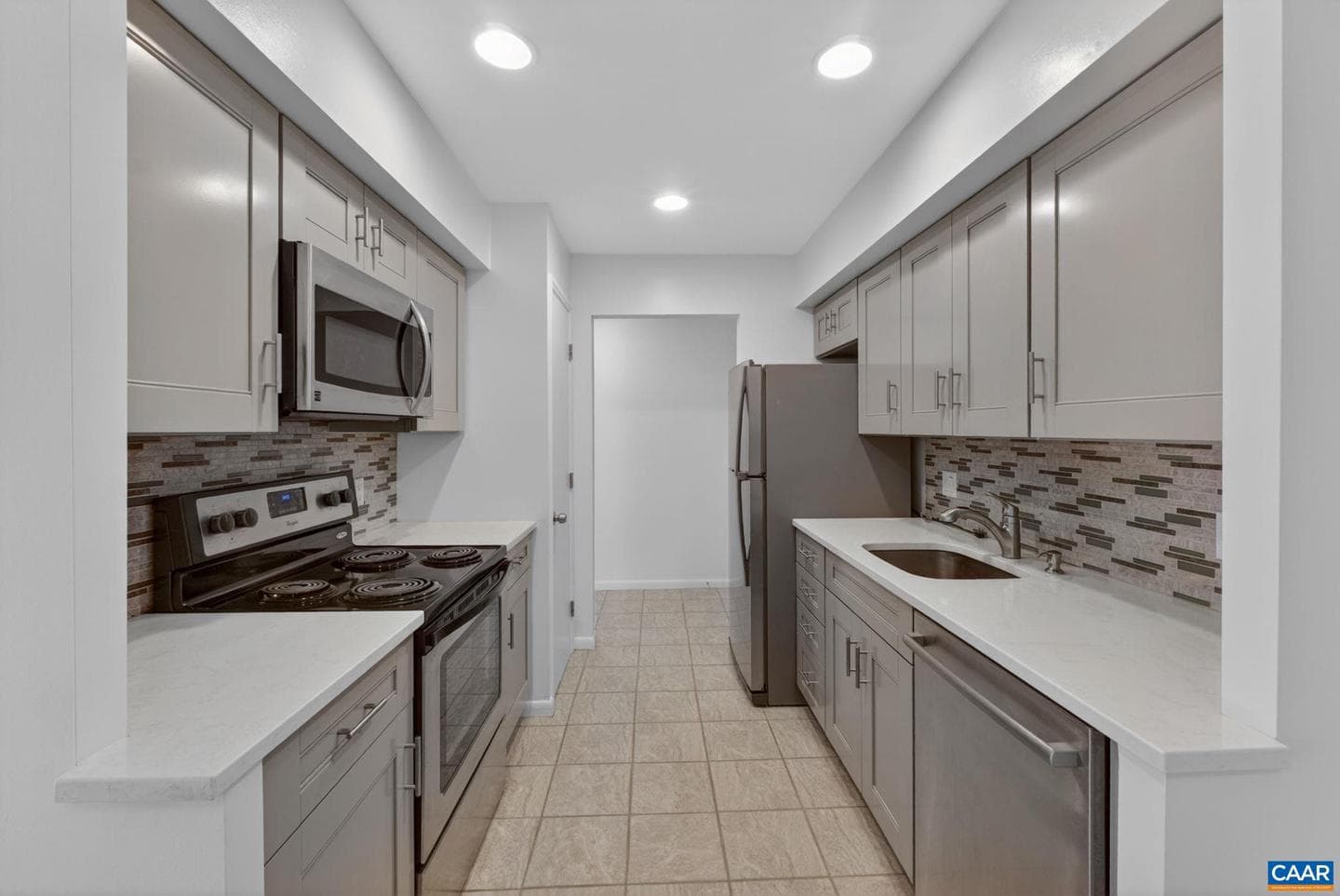 110 Turtle Creek Rd #6 photo 5
