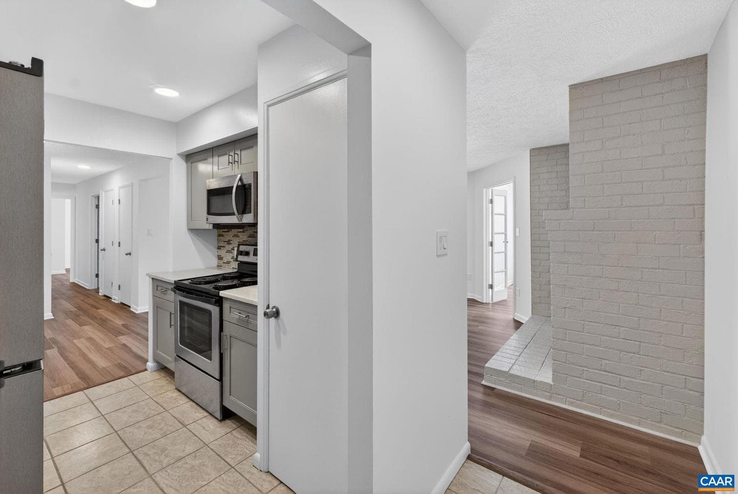 110 Turtle Creek Rd #6 photo 9