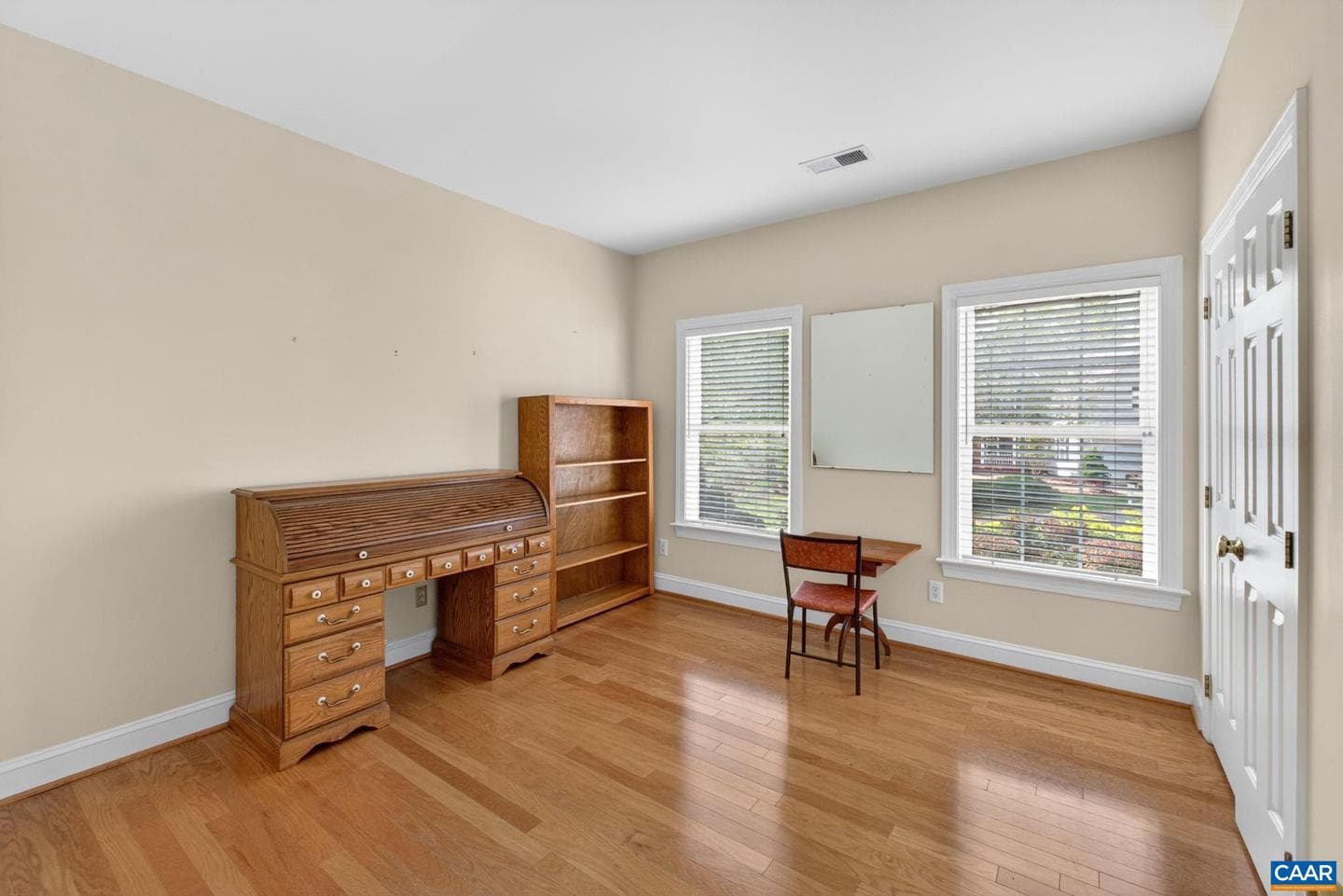 1804 Creekview Ln photo 11