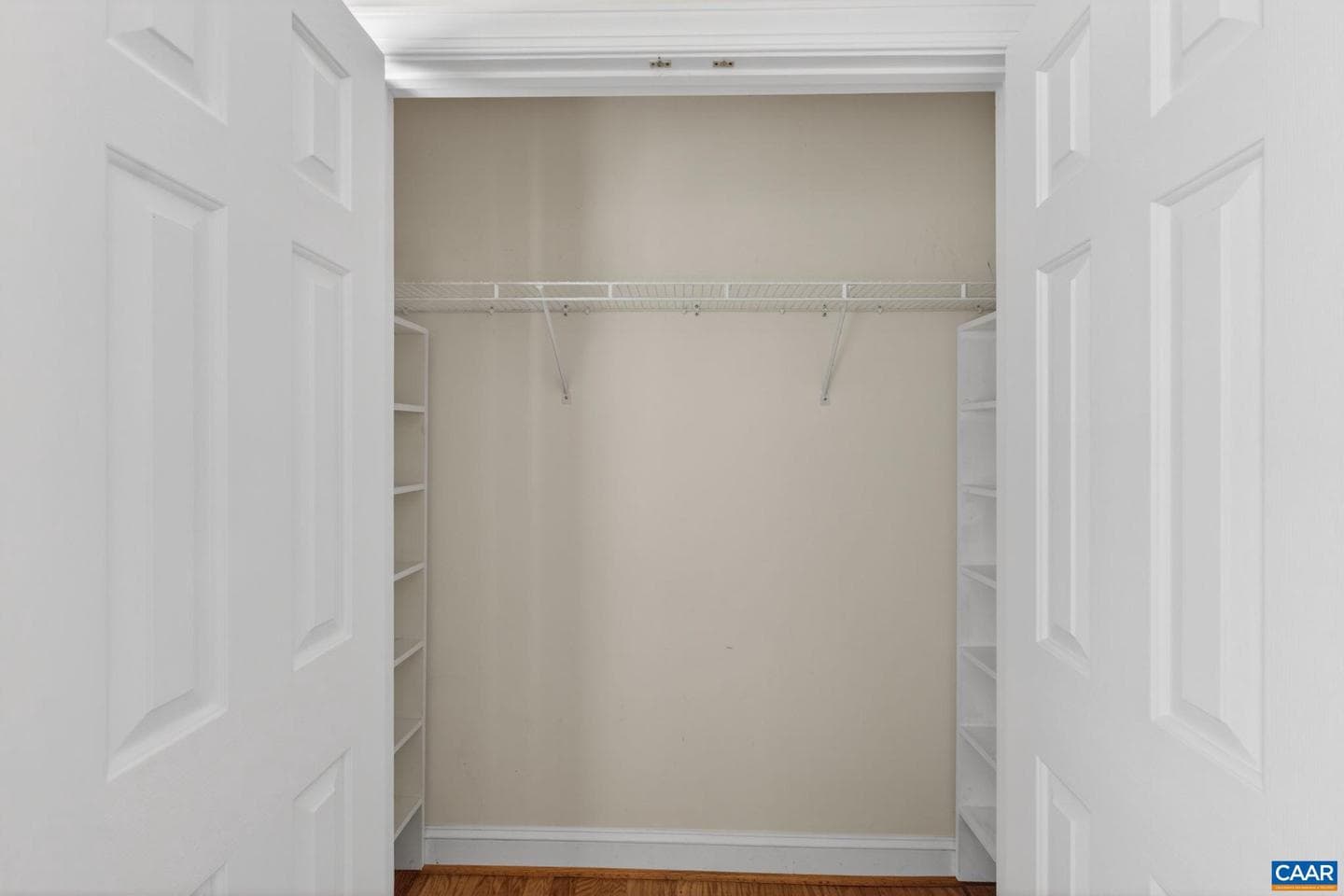 1804 Creekview Ln photo 23
