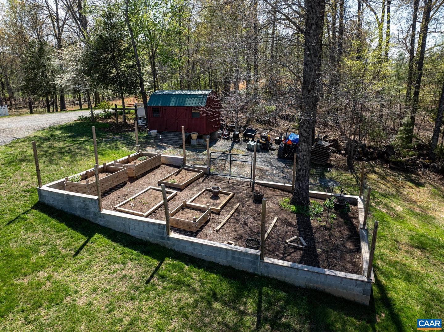 3505 Sarah Dr photo 48
