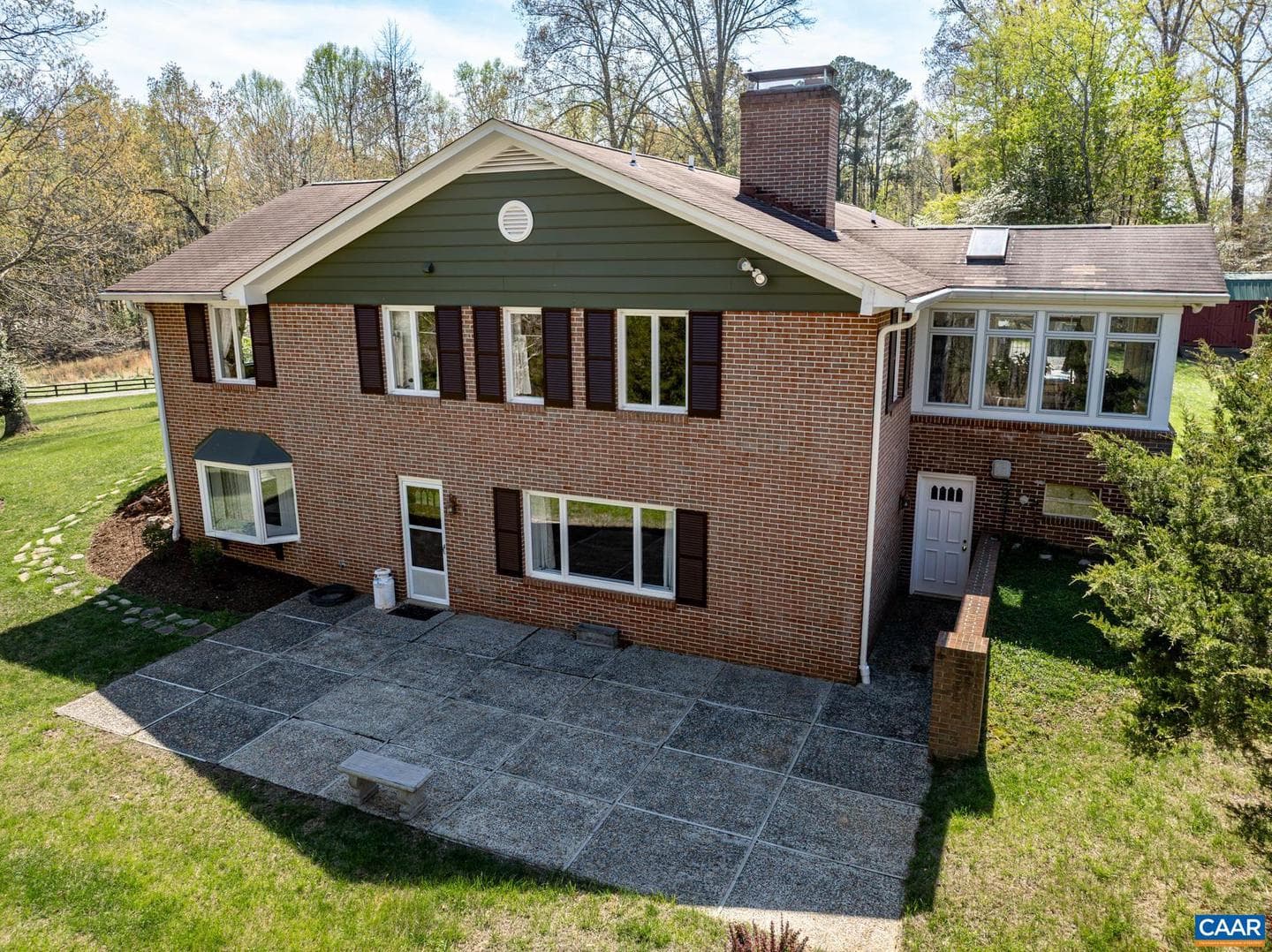 3505 Sarah Dr photo 8