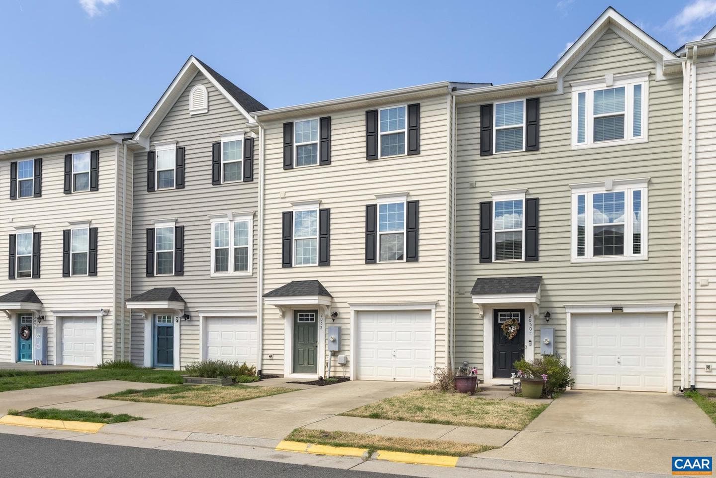 2052 Elm Tree Ct photo 25