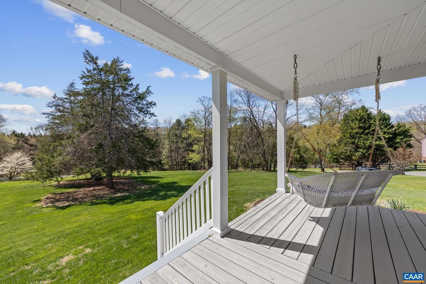 715 Windrift Dr photo 14