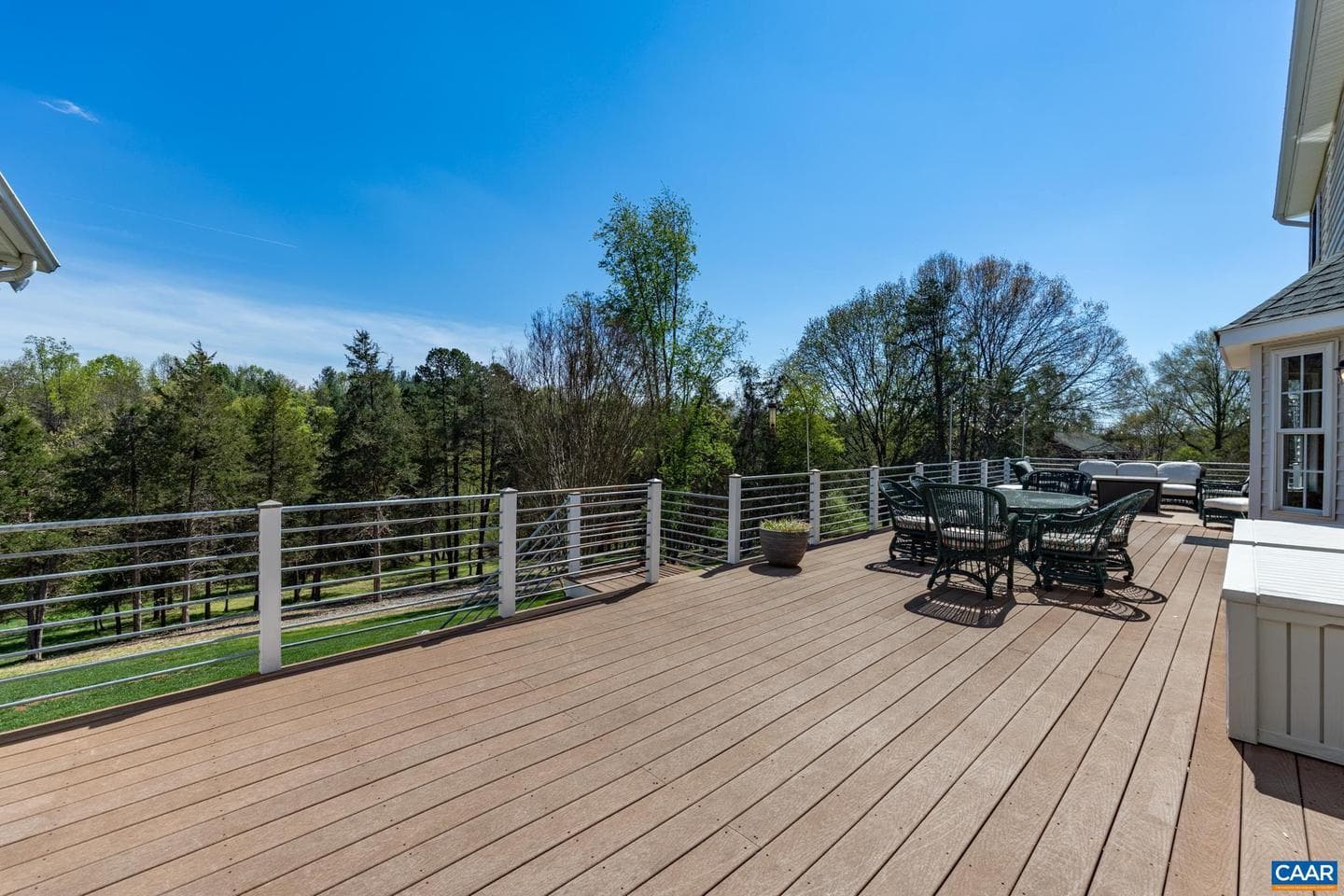 715 Windrift Dr photo 35