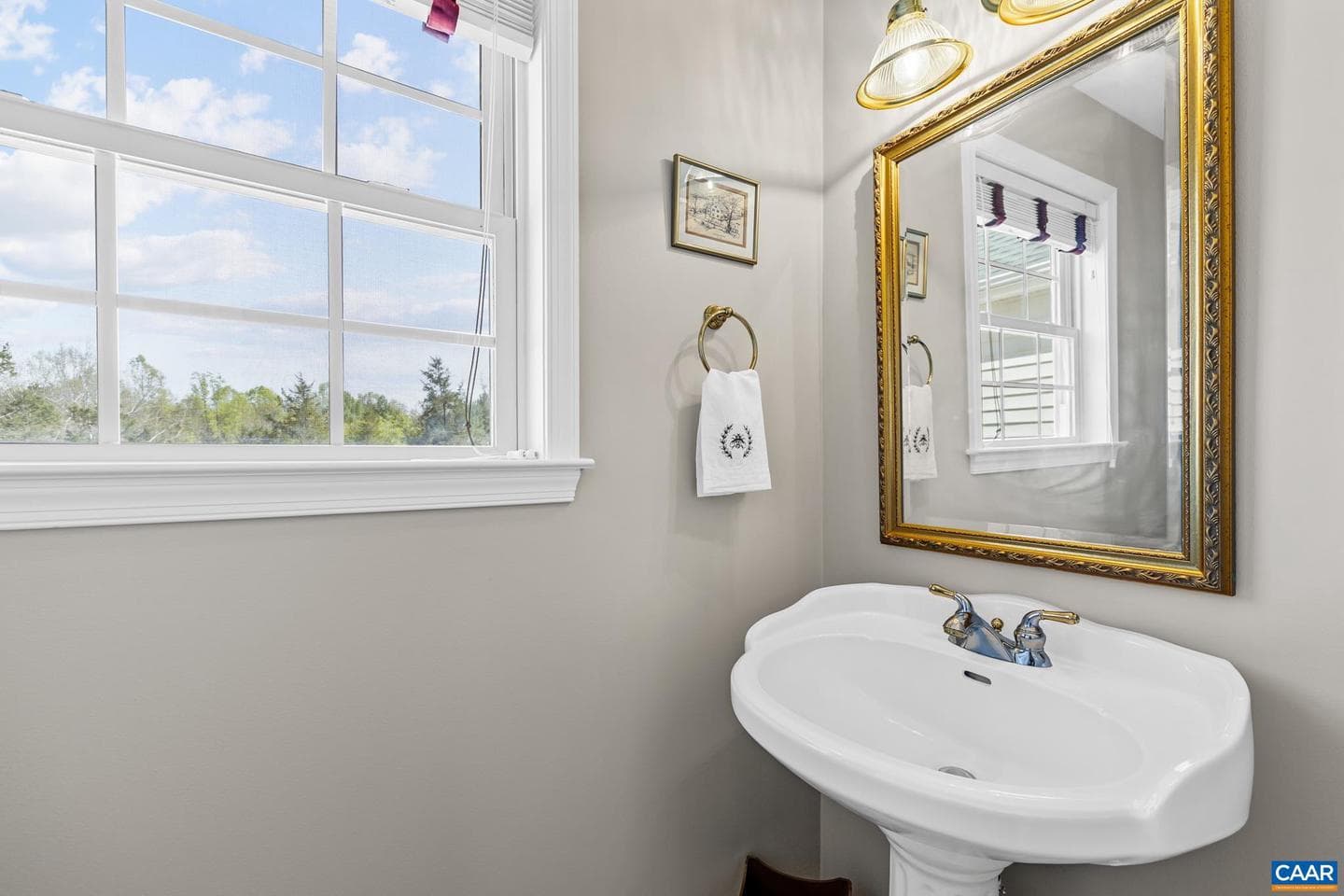 715 Windrift Dr photo 39