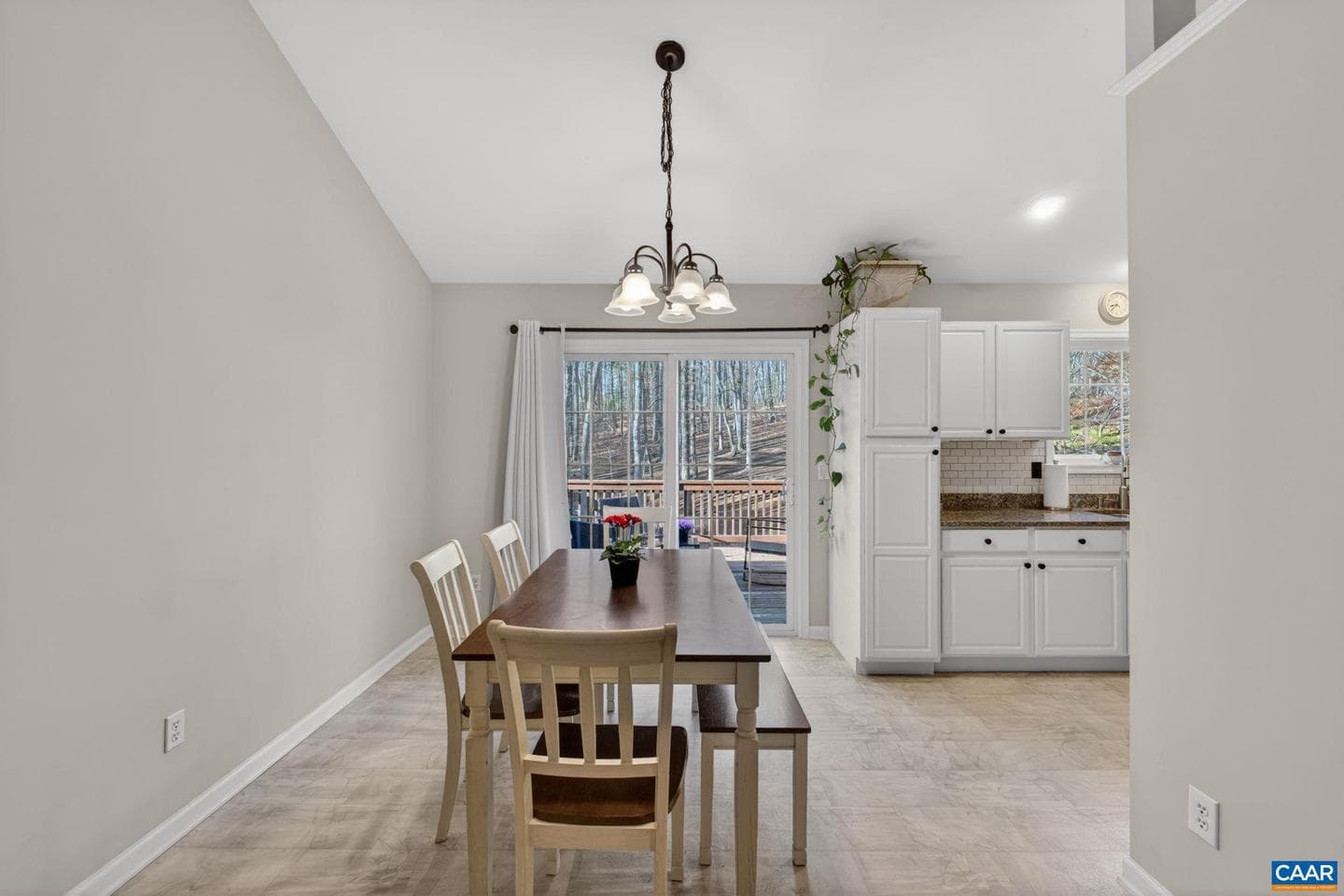 40 Bridlewood Dr photo 18