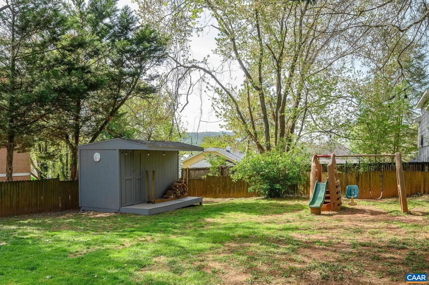 822 Monticello Ave photo 34