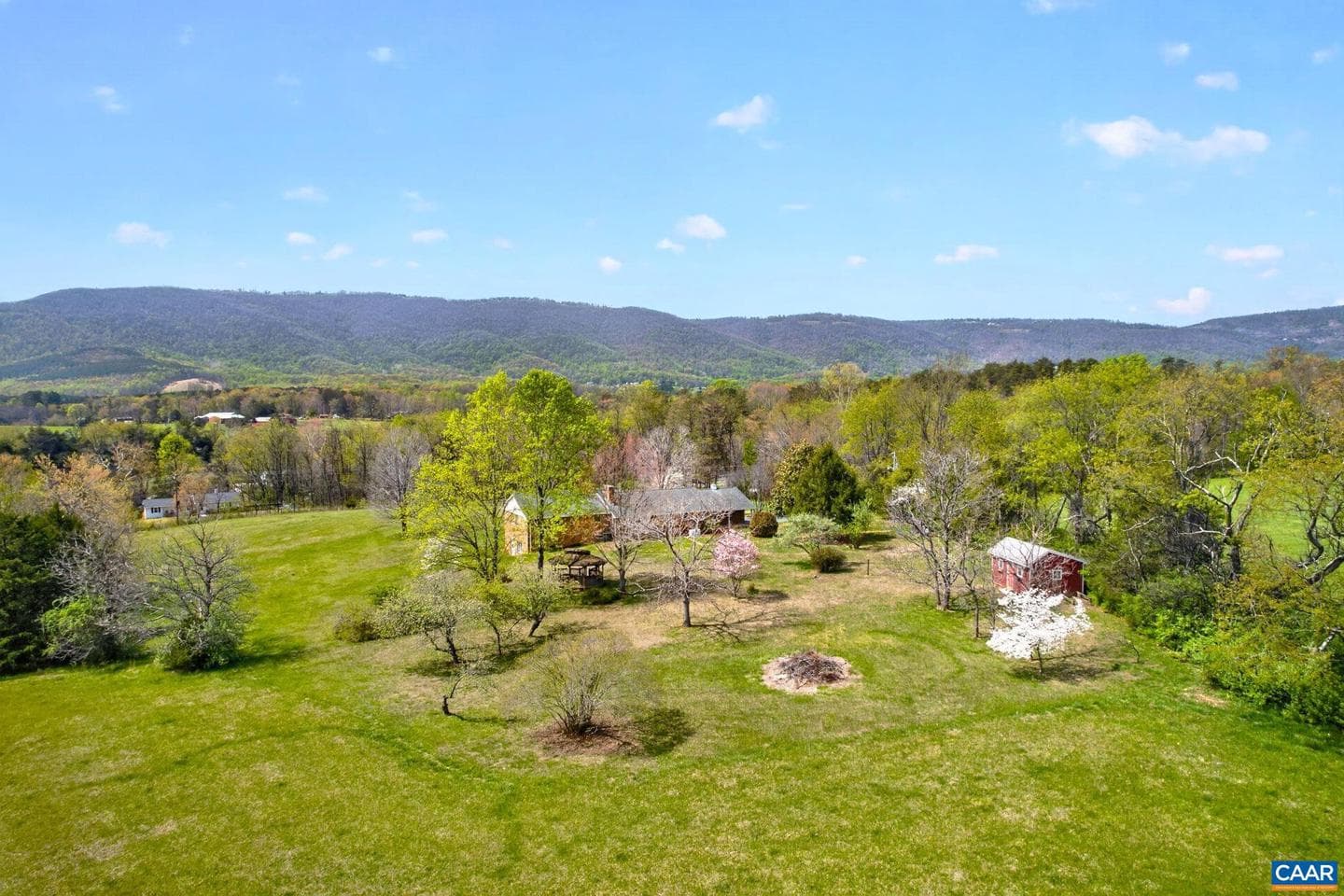 10694 Rockfish Valley Hwy photo 33