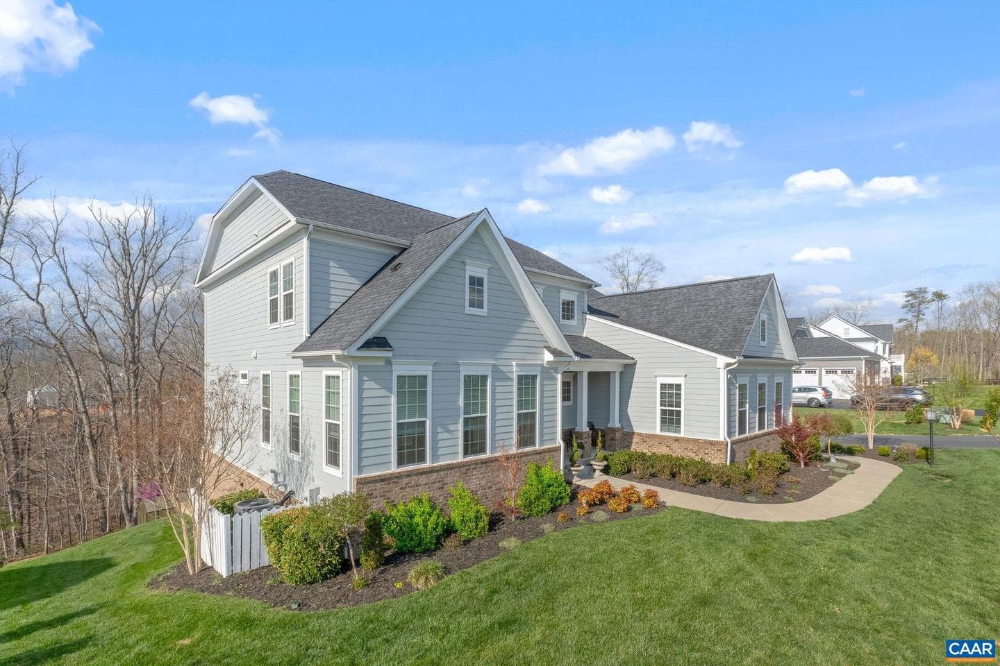 2218 Waterside Wy, Keswick
