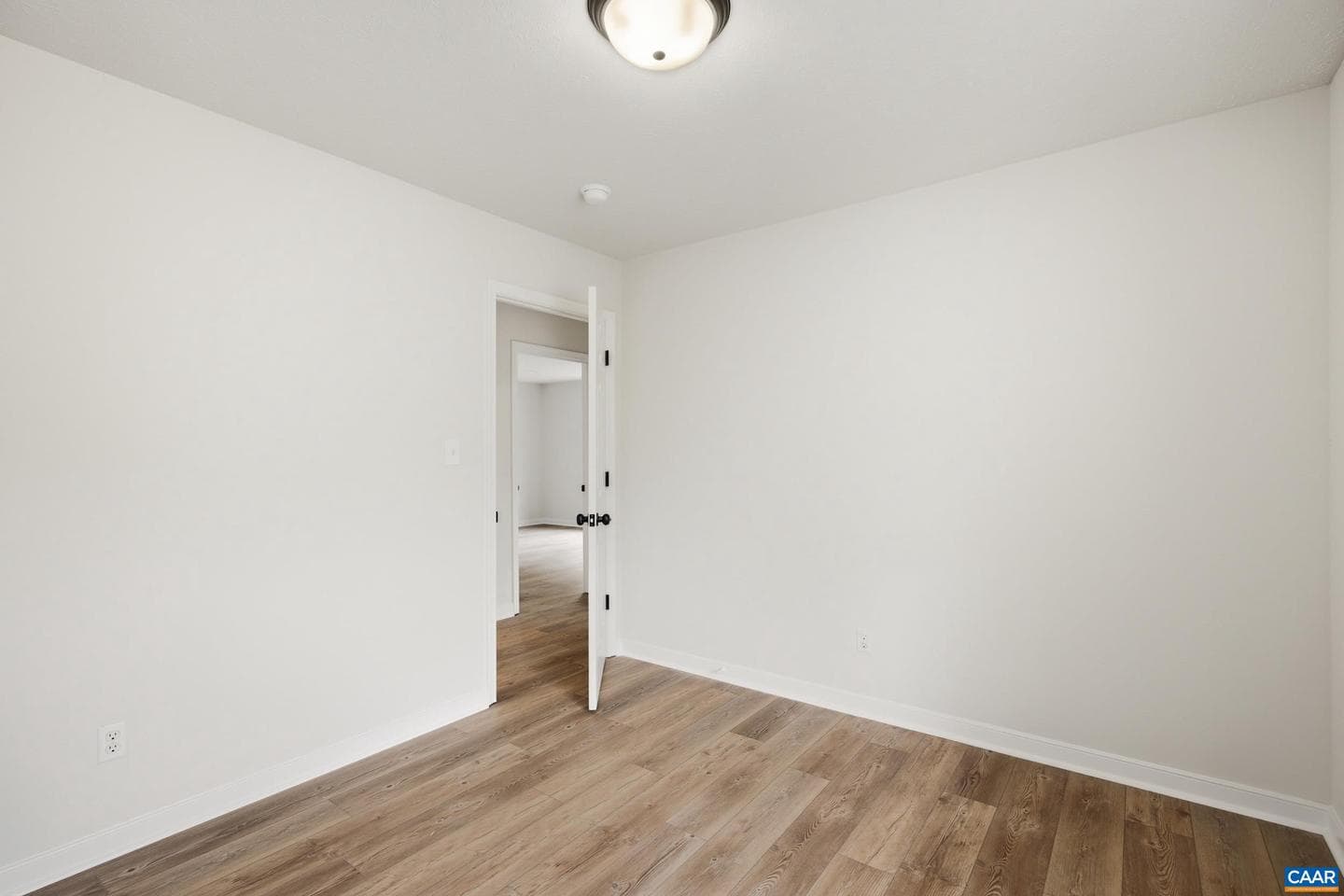 154 Erins Way photo 21