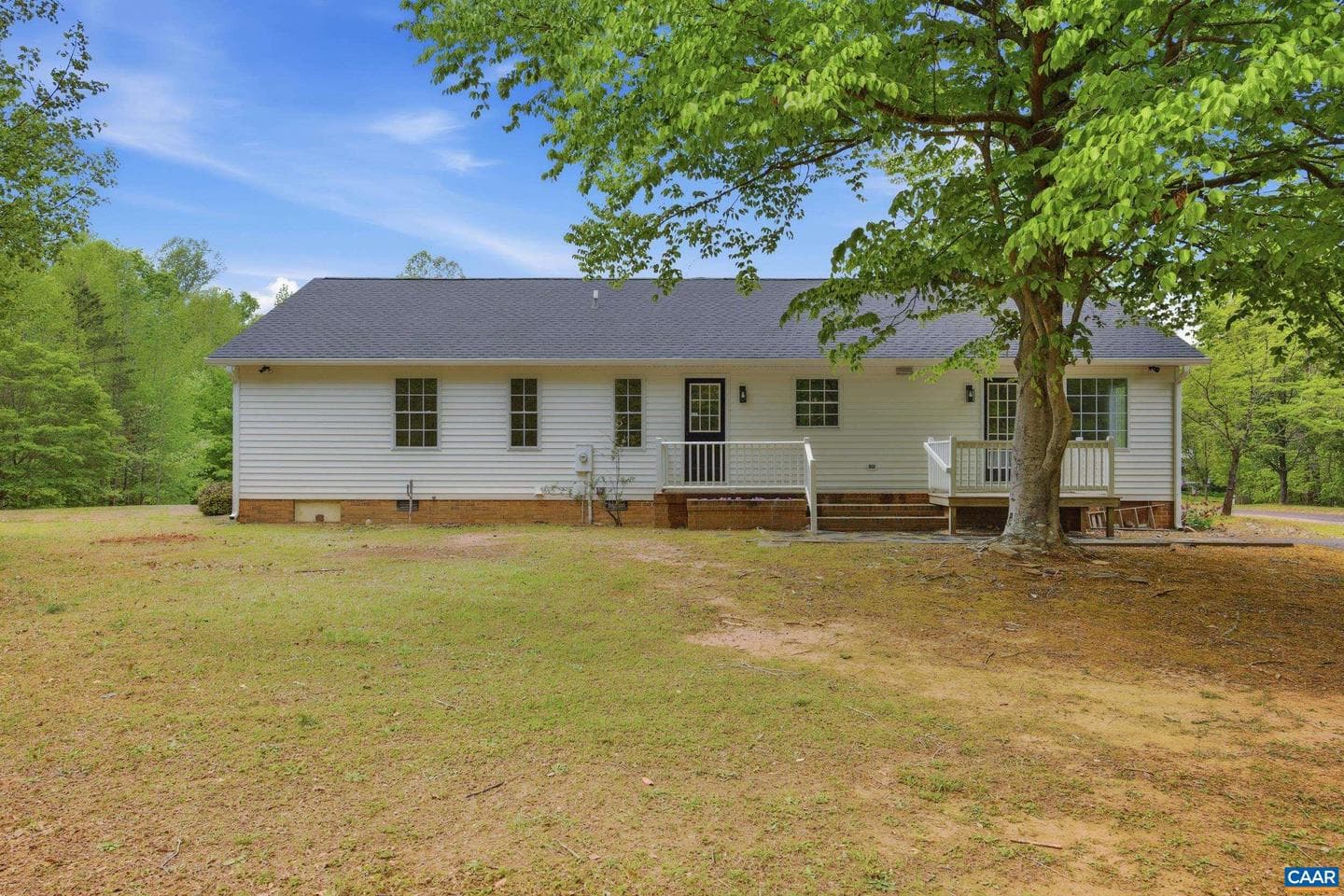 154 Erins Way photo 28