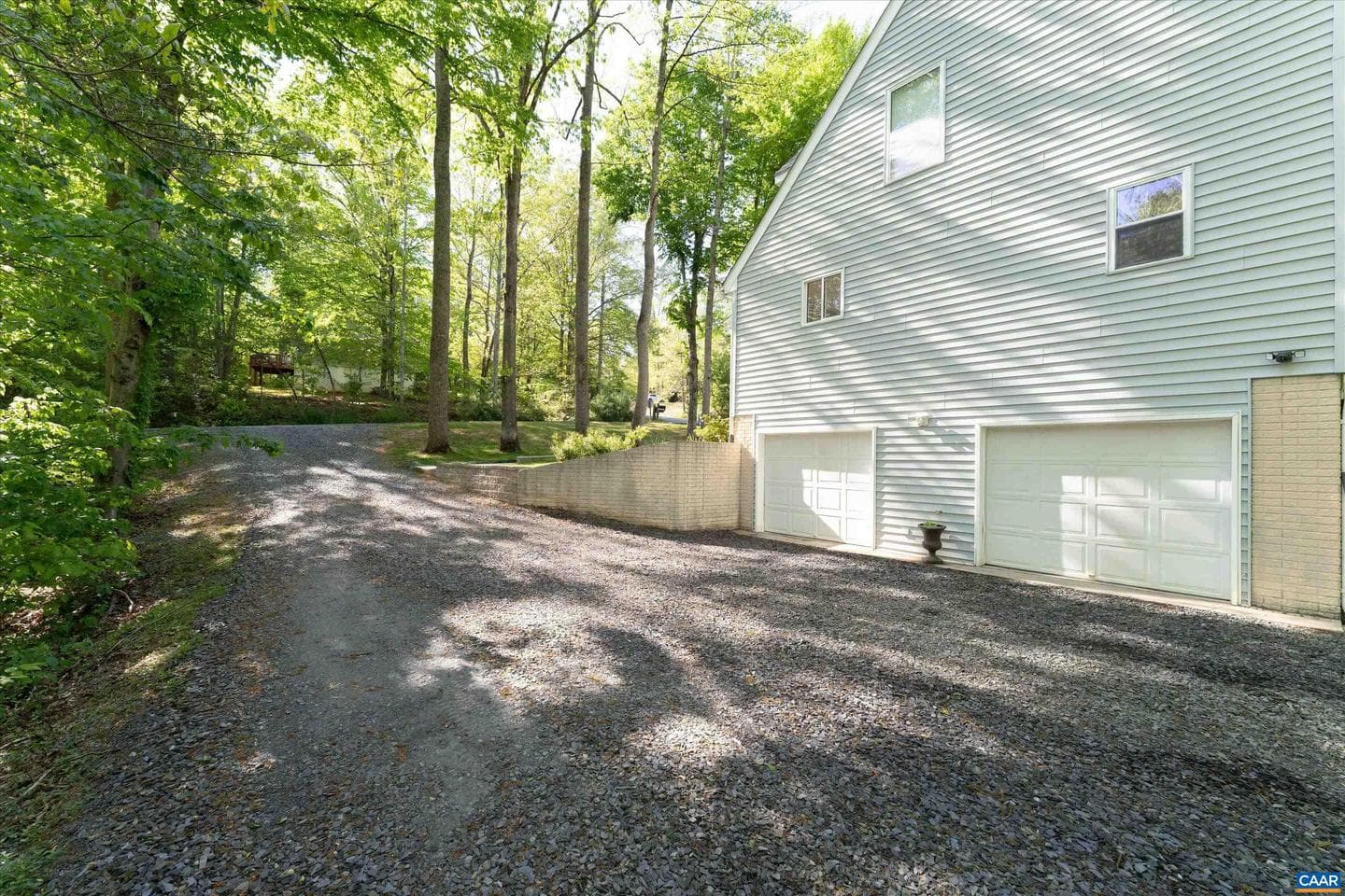 5 Iroquois Way photo 8